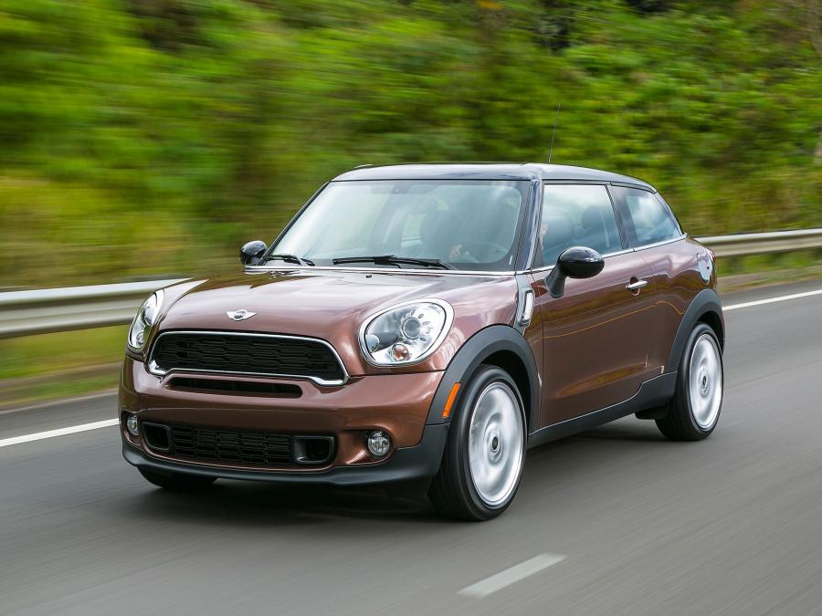 13 мини фото. Mini Paceman (r61). Mini Cooper s Paceman, 2013. Mini Paceman машина. Mini Cooper шоколадный.