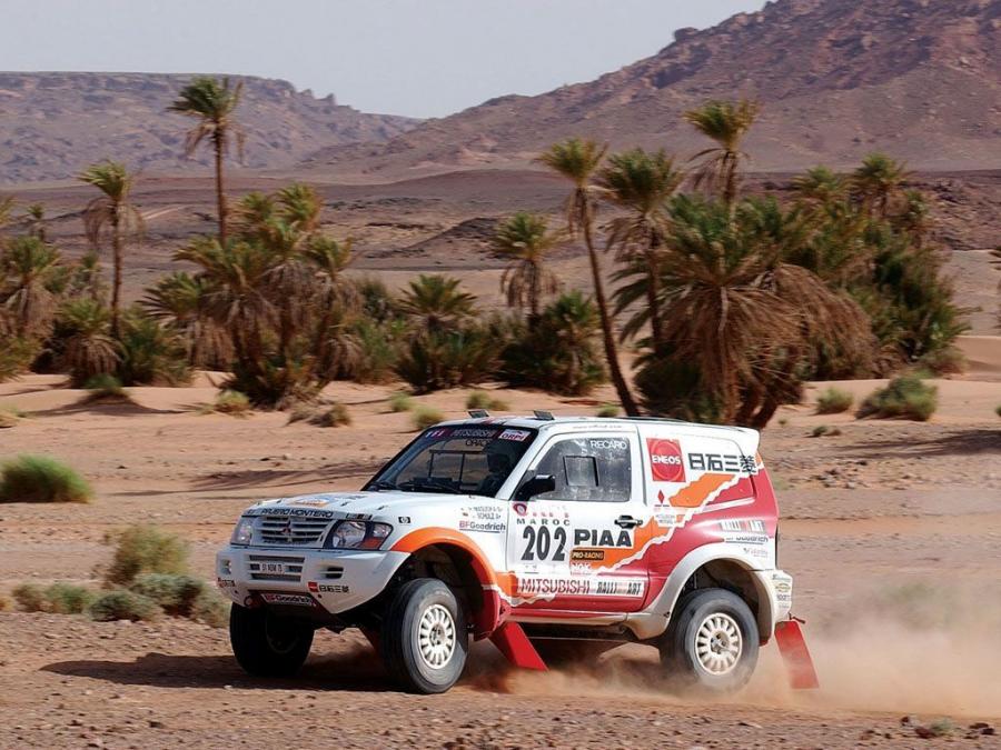 Mitsubishi Montero Paris Dakar