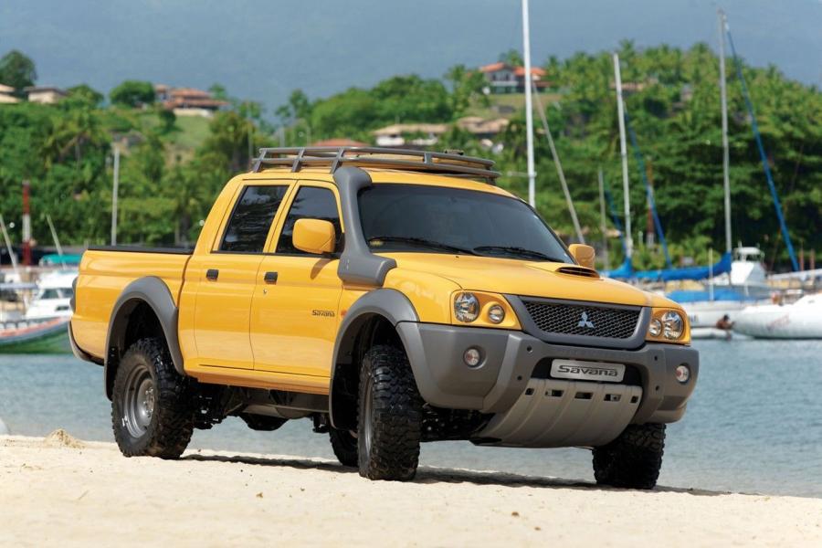 Mitsubishi l200 Р¶РµР»С‚С‹Р№