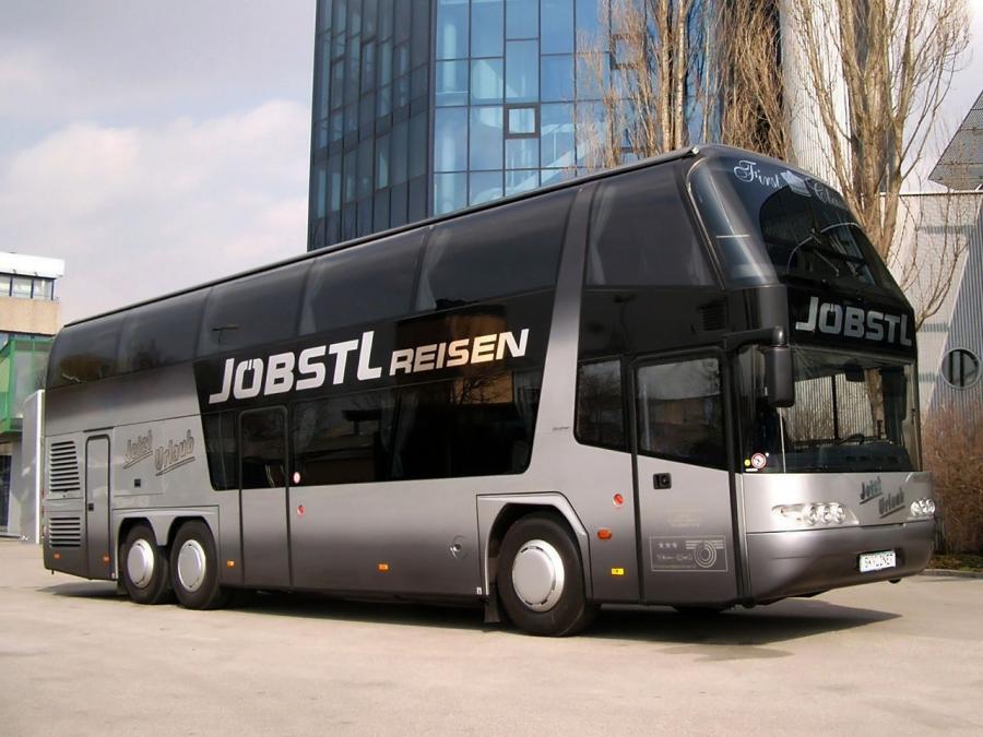 Модель и фото автобуса neoplan