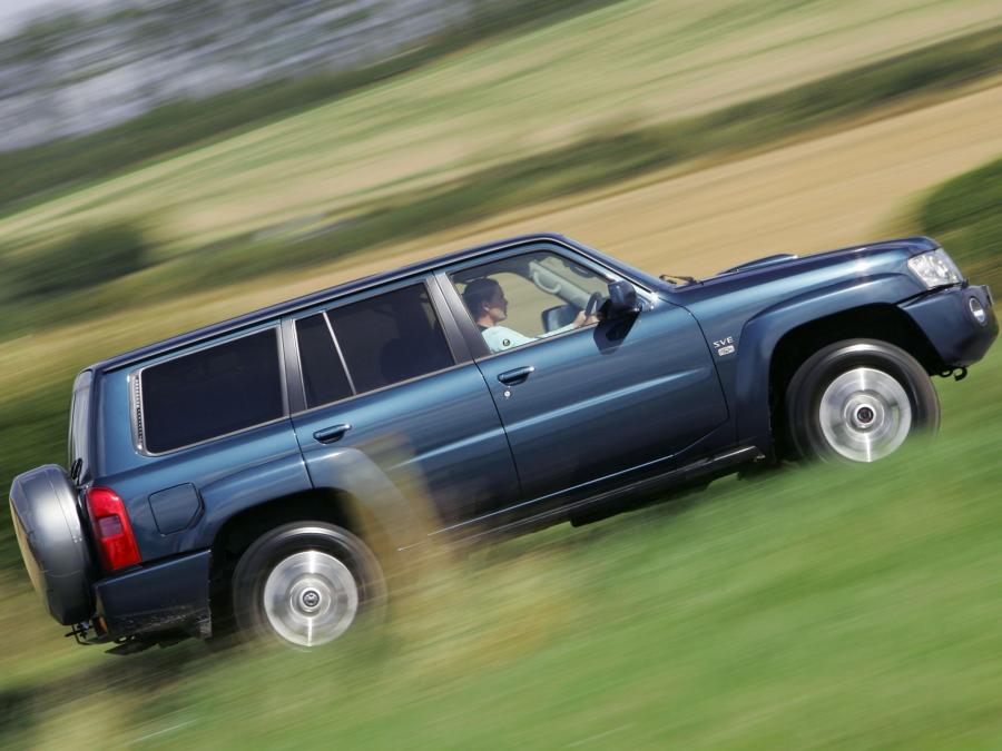 Nissan Patrol y61 5 Doors