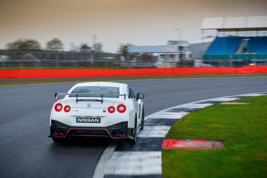 Nissan GTR Nismo gt3 2018