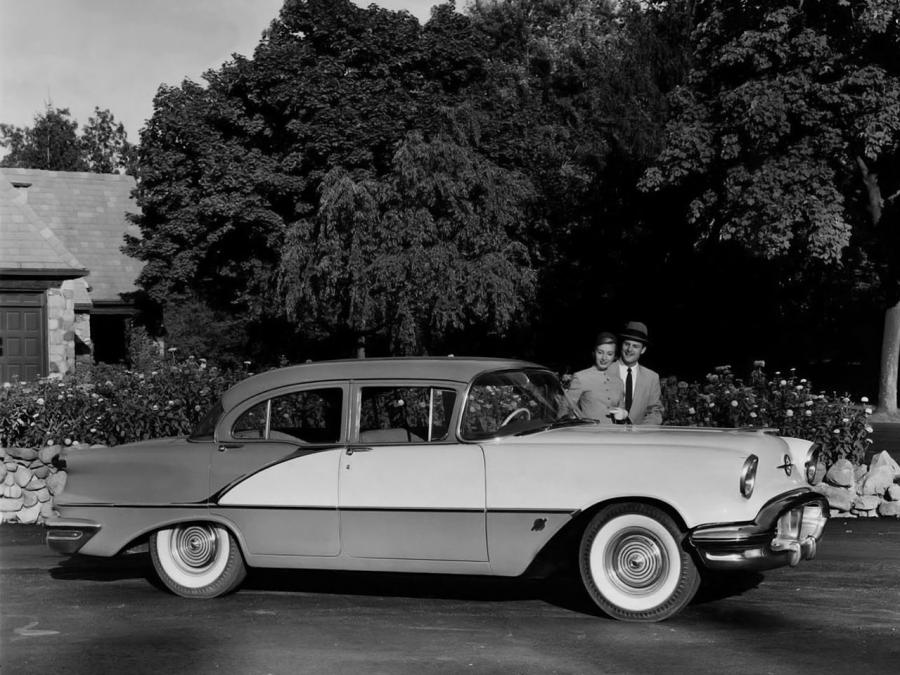 Олдсмобиль седан 1956. 1956 Oldsmobile super 88. Oldsmobile super 88 sedan. Oldsmobile 1956 года.