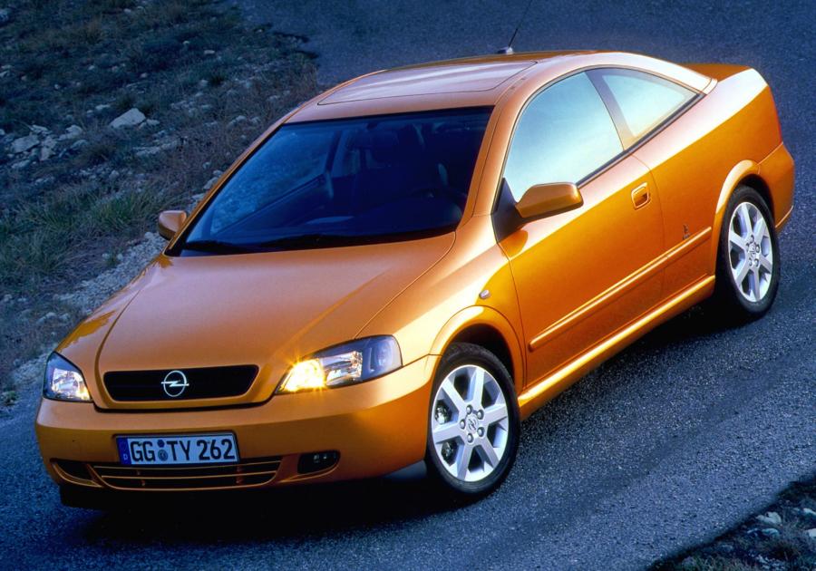 Opel Astra Coupe 2002