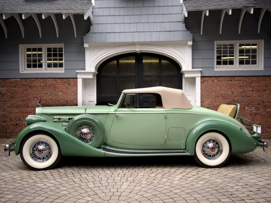 1936 Packard super eight Coupe