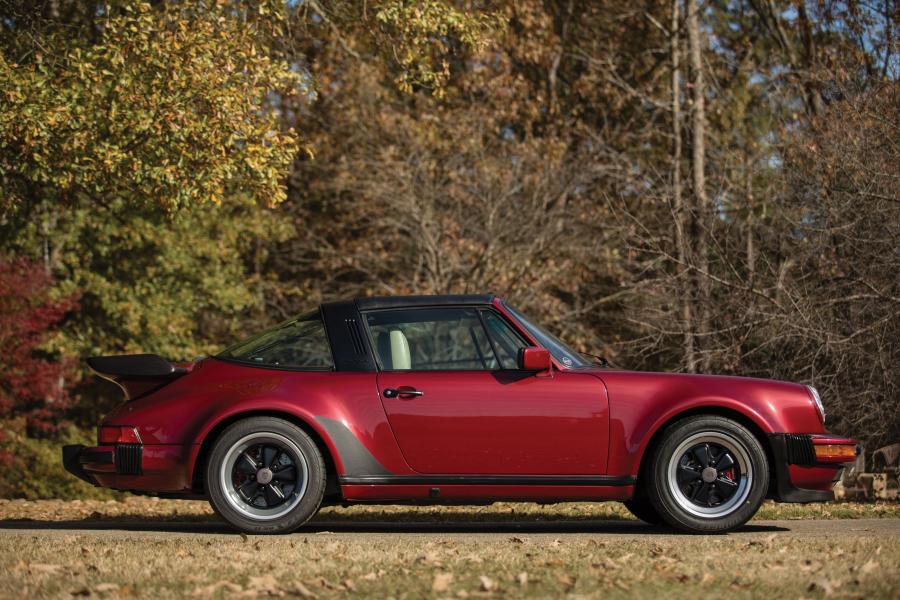 Porsche 930 Classic