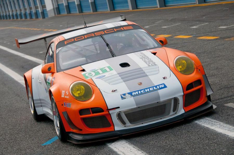 Porsche 911 gt3 r2