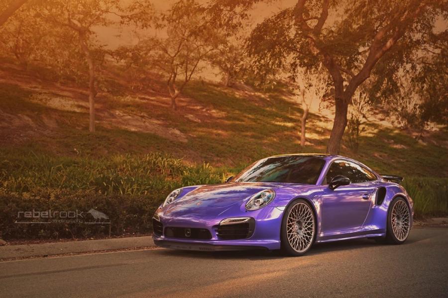 Porsche 911 Purple