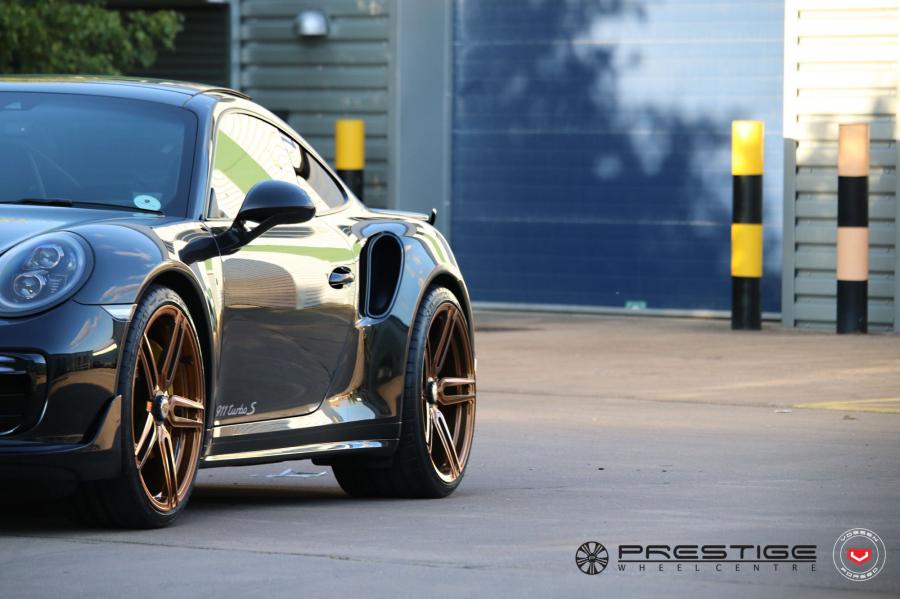 Porsche 911 Turbo s VLONE Forgiato