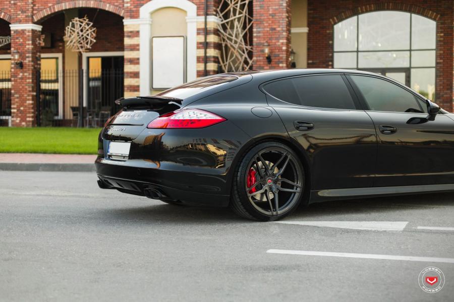 Porsche Panamera 4 s диски