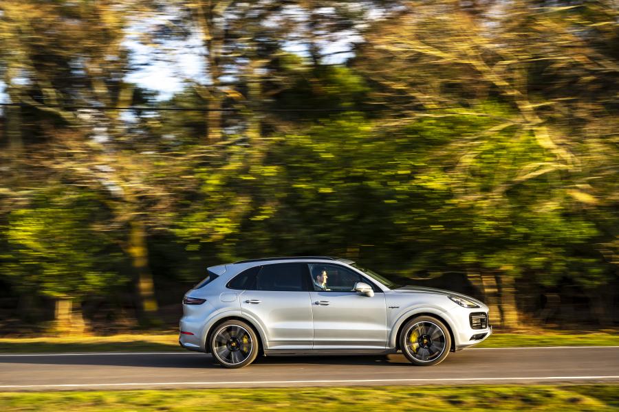 Cayenne turbo s фото