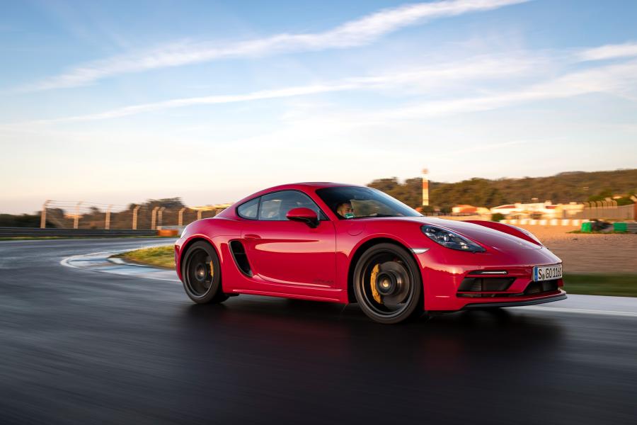 Porsche 718 Cayman Gts 4 0 V Kuzove 9c Goda Vypuska Dlya Rynka Vsego Mira I Stran S Pravostoronnim Dvizheniem Foto 18 Vercity