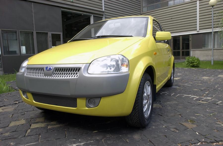  Lada-1121 2003 года  (фото 2 из 8)
