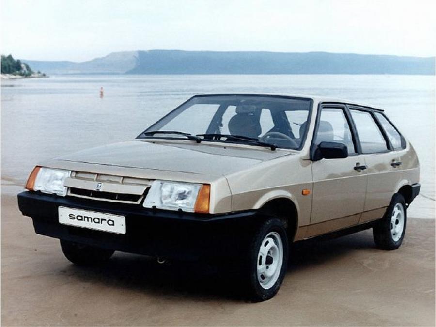 Восьмерка и девятка. Lada 2109. ВАЗ-2109 «Спутник». ВАЗ 2109 1986. ВАЗ 99 И ВАЗ 2109.