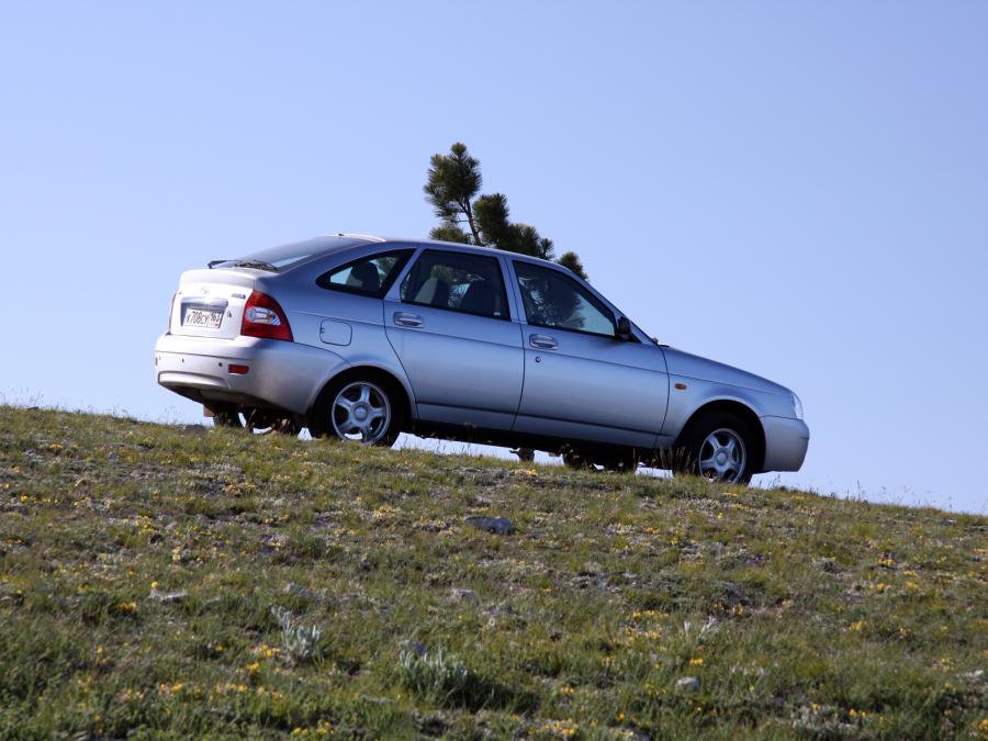  Lada Priora Хэтчбек (2172) 2008 года  (фото 5 из 8)