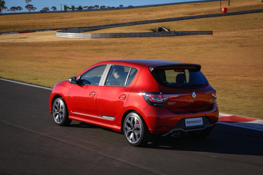 Renault Sandero RS 2015