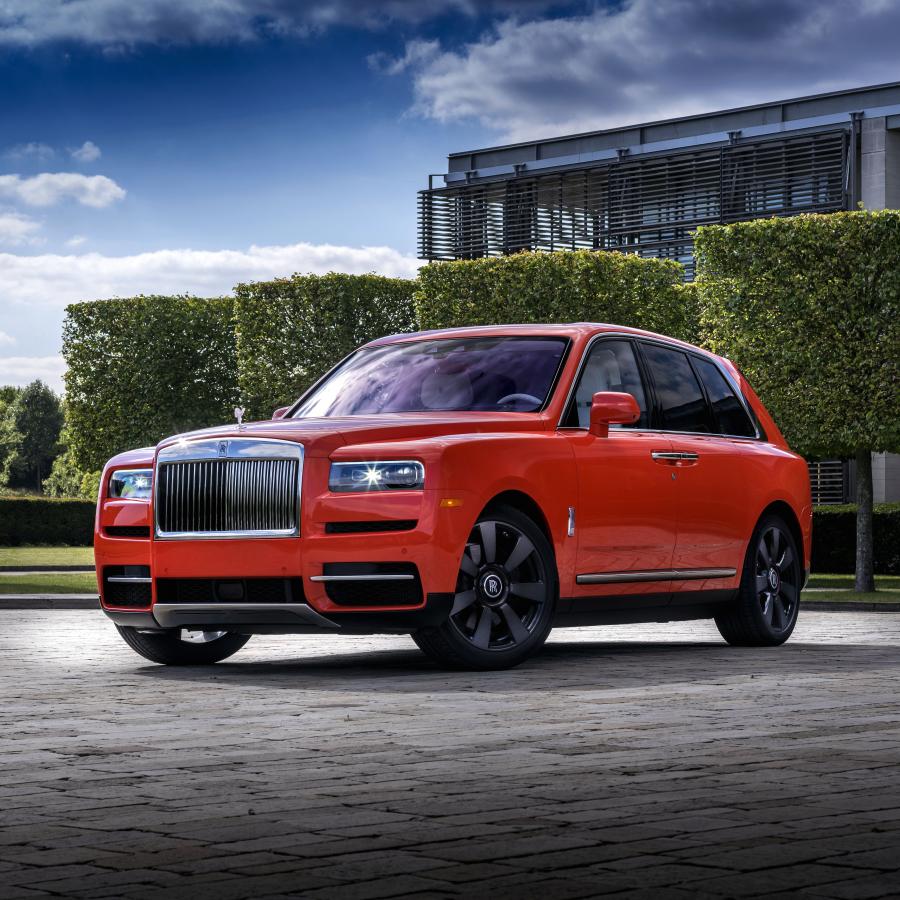 Rolls royce cullinan фото