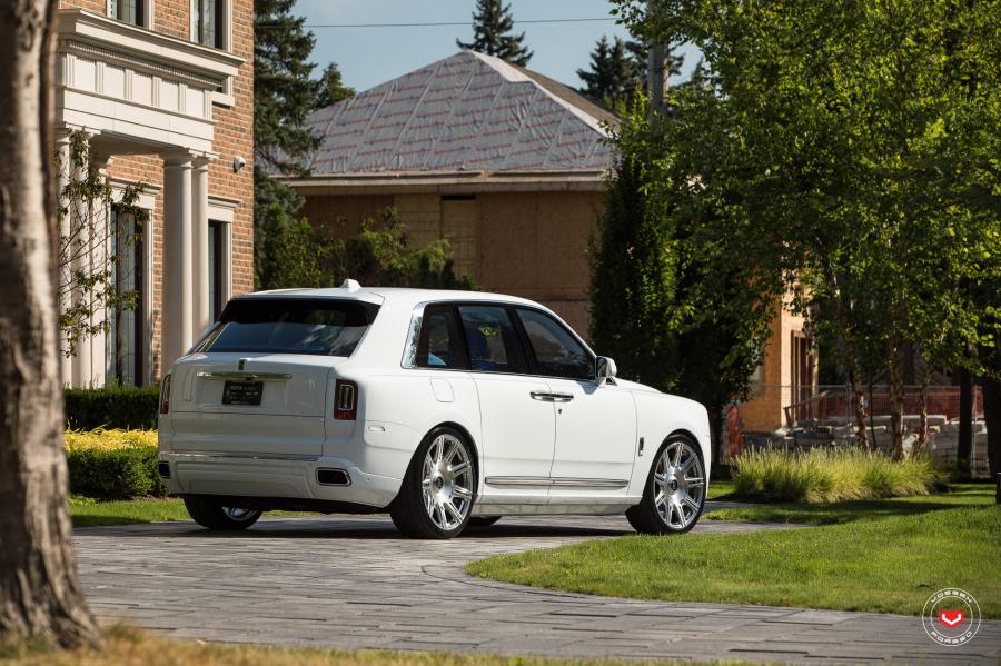 Rolls Royce Cullinan Mansory диски