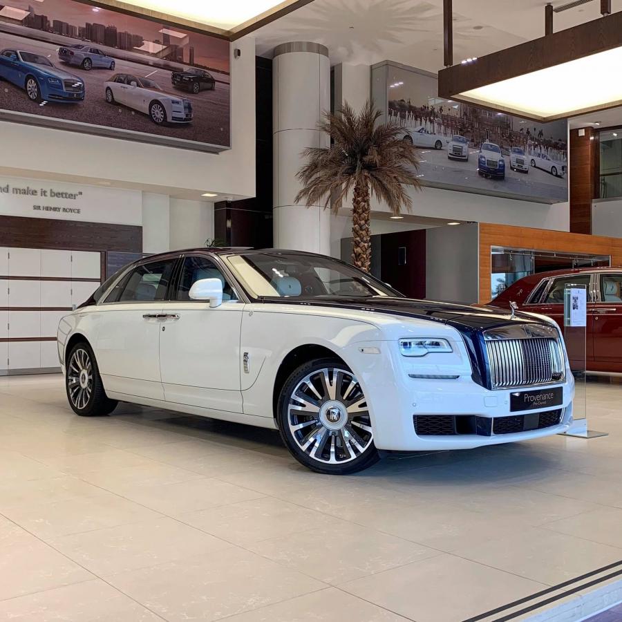 Rolls-Royce Ghost Provenance Private Jet Collection 2019 года выпуска. Фото  1. VERcity