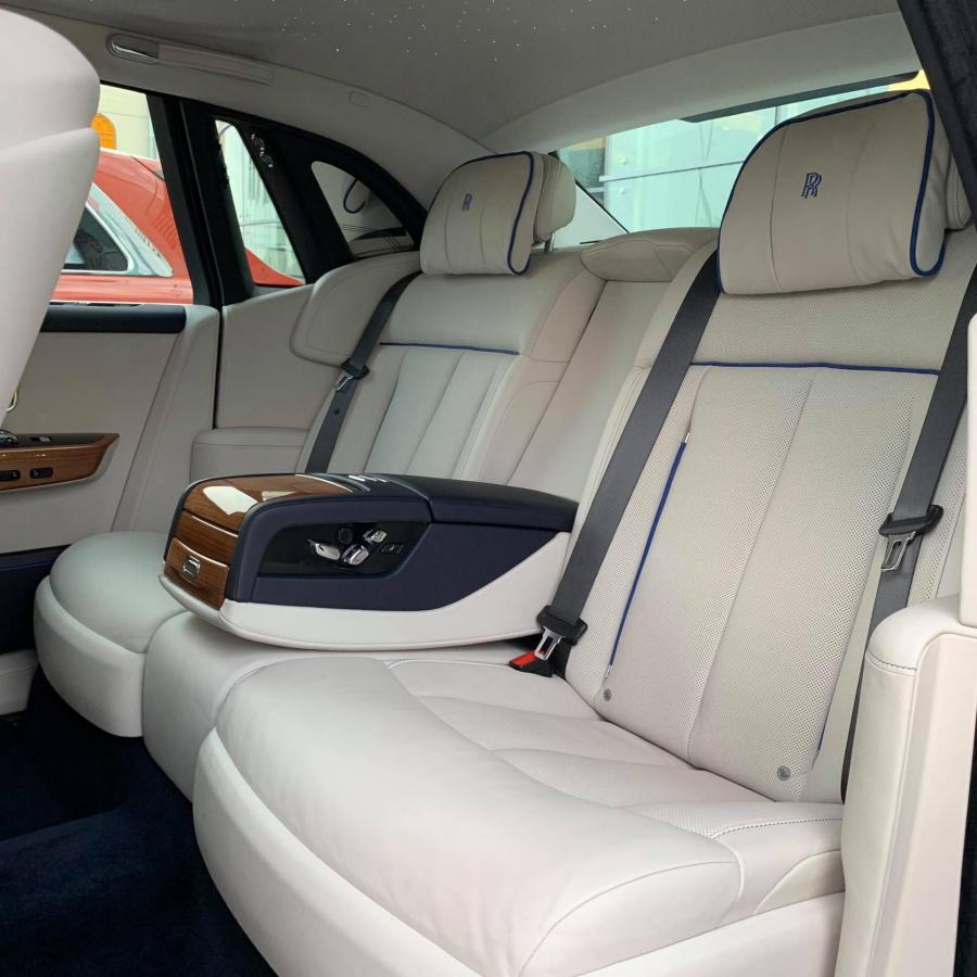 Rolls Royce Phantom 8 Interior