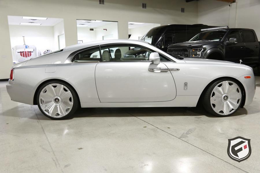 Rolls Royce Wraith диски r21