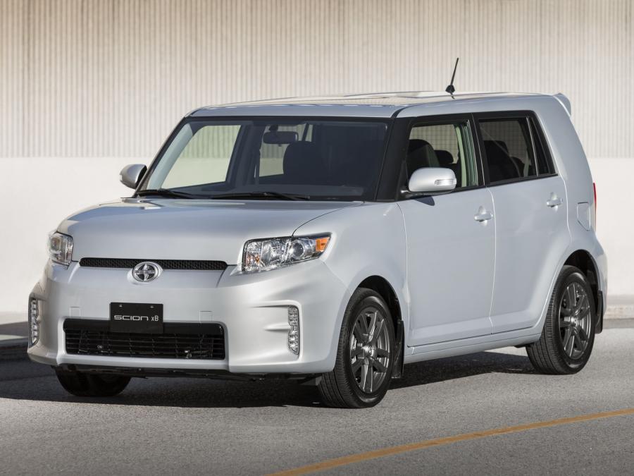 Scion xb фото