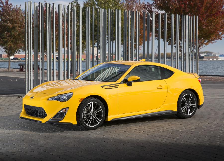 Scion fr s