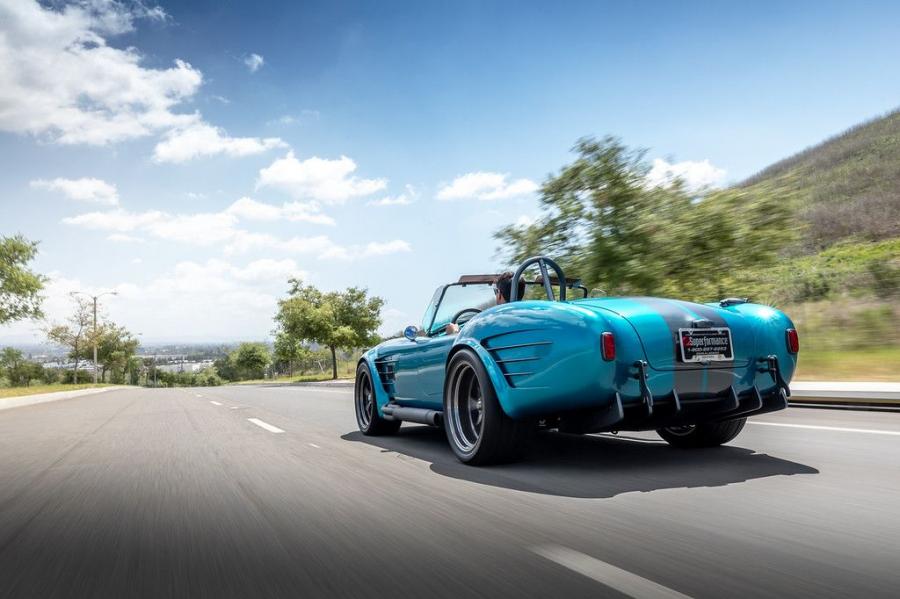 Shelby Cobra 2020