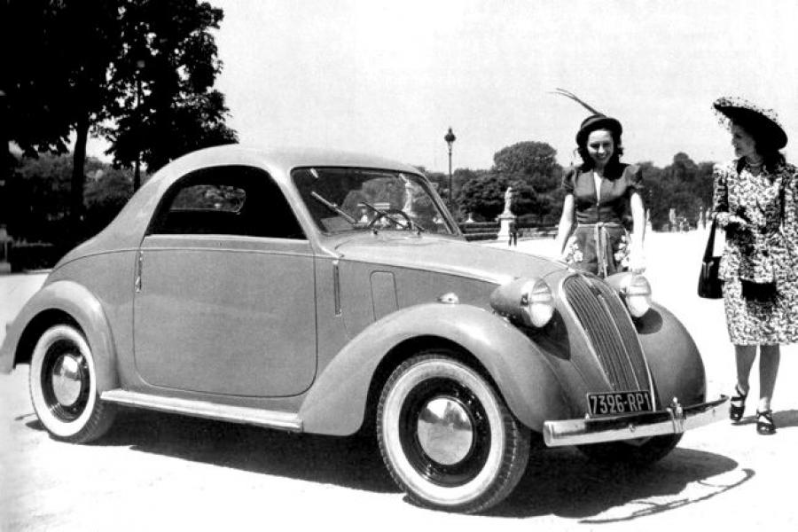 Simca 8 Coupe 1938 года выпуска. Фото 1. VERcity