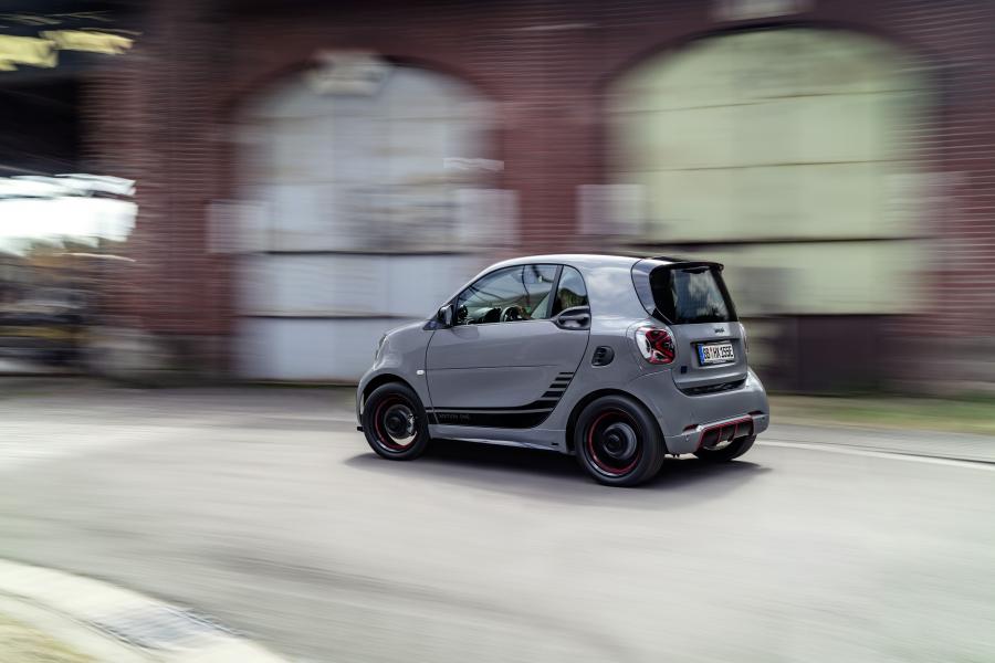 Smart Forfour электромобиль