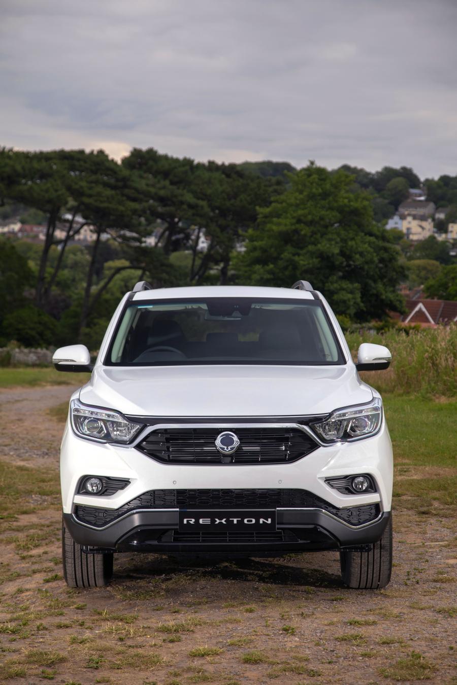 Ssangyong rexton 2019 фото