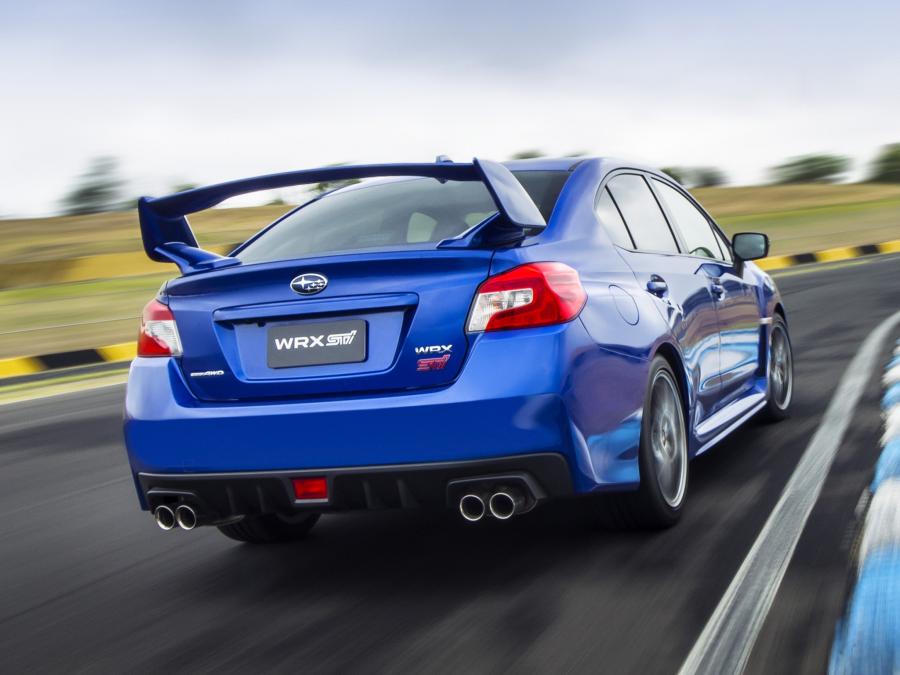 Subaru Impreza WRX STI 2014 седан сзади