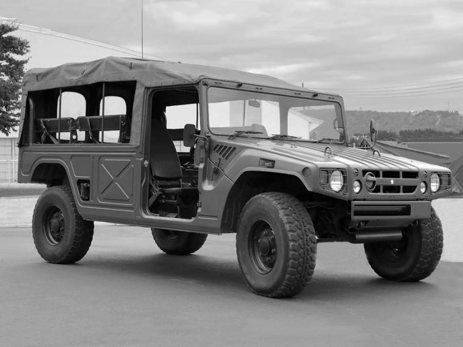 Toyota Mega Cruiser JGSDF 1995 года выпуска. Фото 2. VERcity