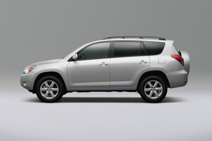 Rav4 2007 года. Toyota rav4 2007. Тойота рав 4 v6. Rav4 v. Toyota rav4 сбоку.