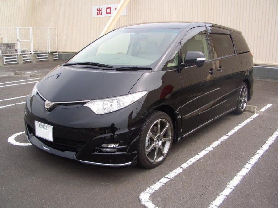 Фото toyota estima