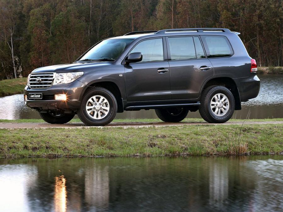 Toyota Land Cruiser 2012