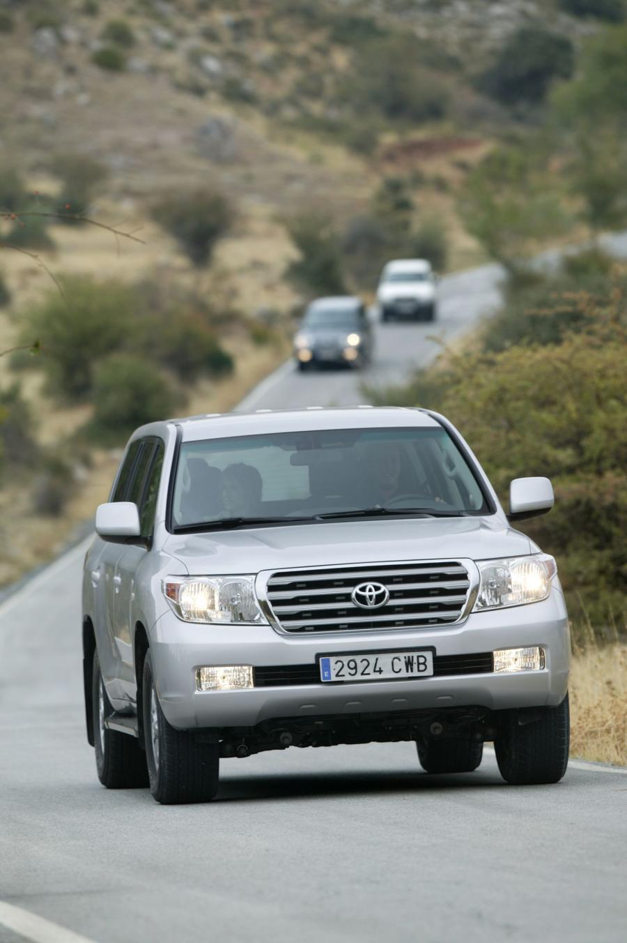 Toyota Land Cruiser 200 v8 2007