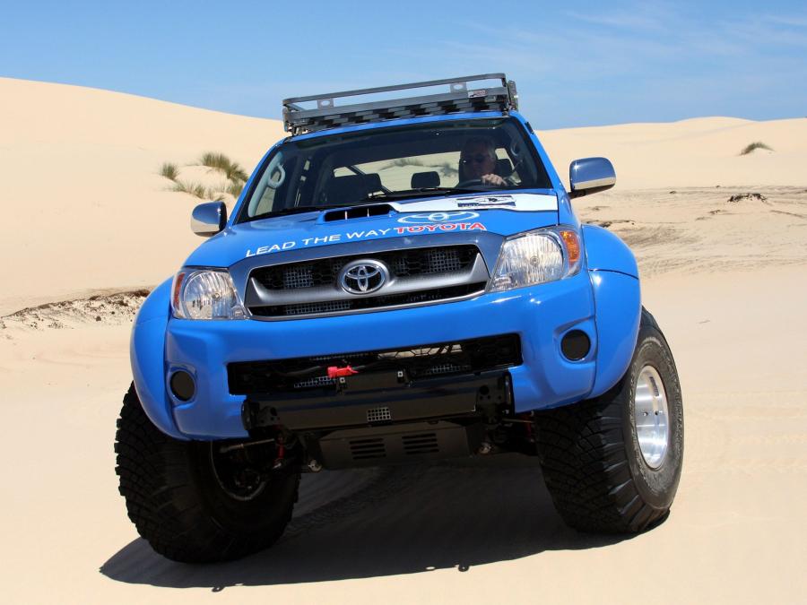 Toyota Hilux AT38 Arctic Trucks 2010 года выпуска. Фото 4. VERcity