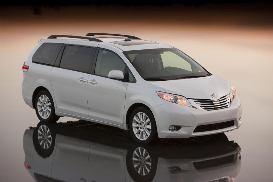 Toyota Sienna 2010 РіРѕРґ