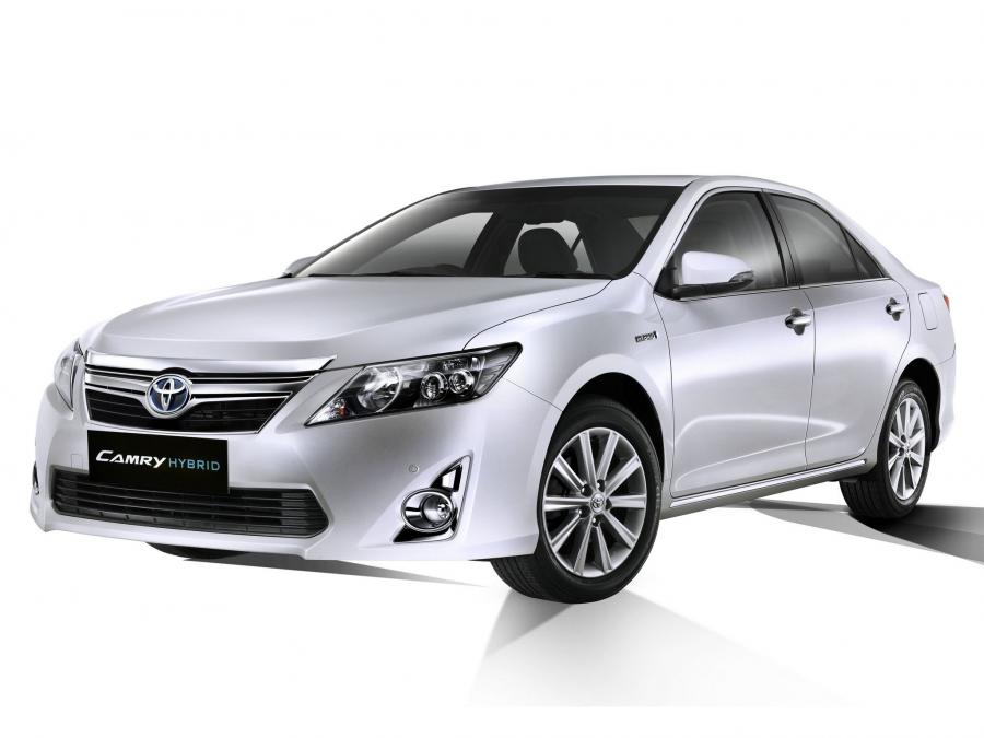 Toyota Camry Hybrid 2011