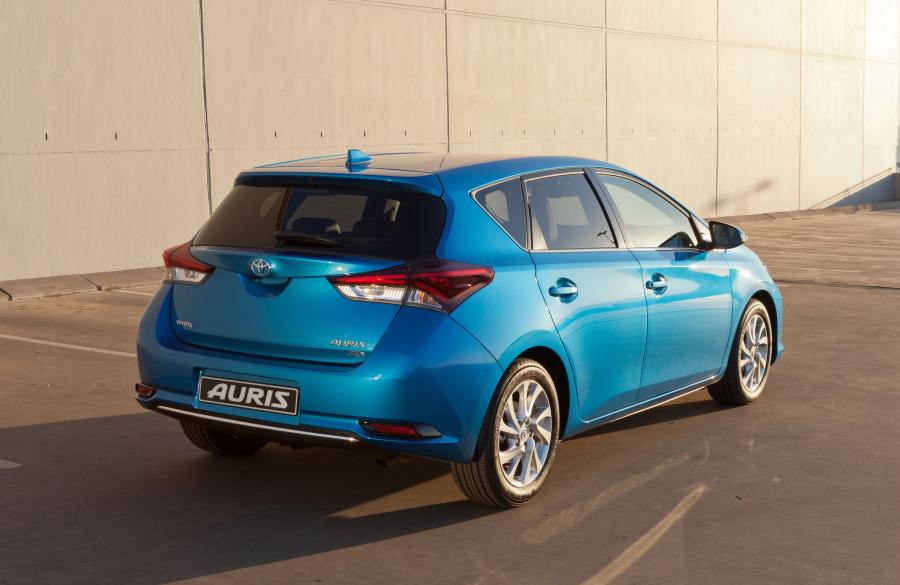 Toyota Auris 2017 универсал