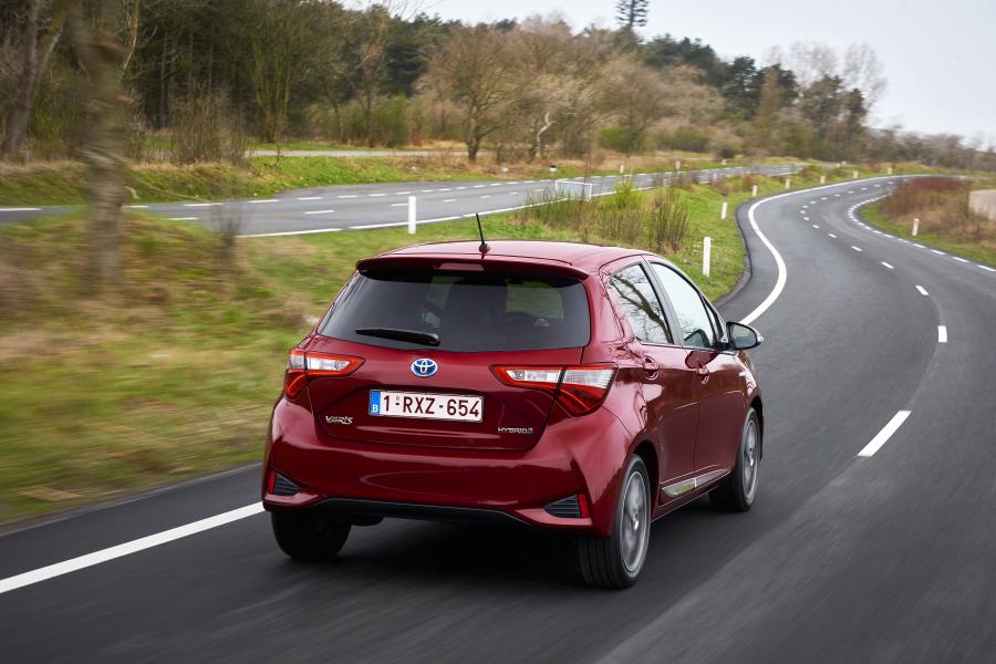 Toyota Yaris Hybrid 2017