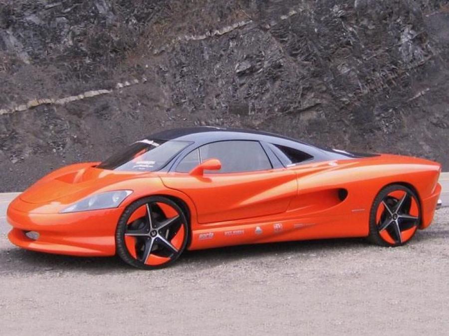 Koenigsegg cc8 2022