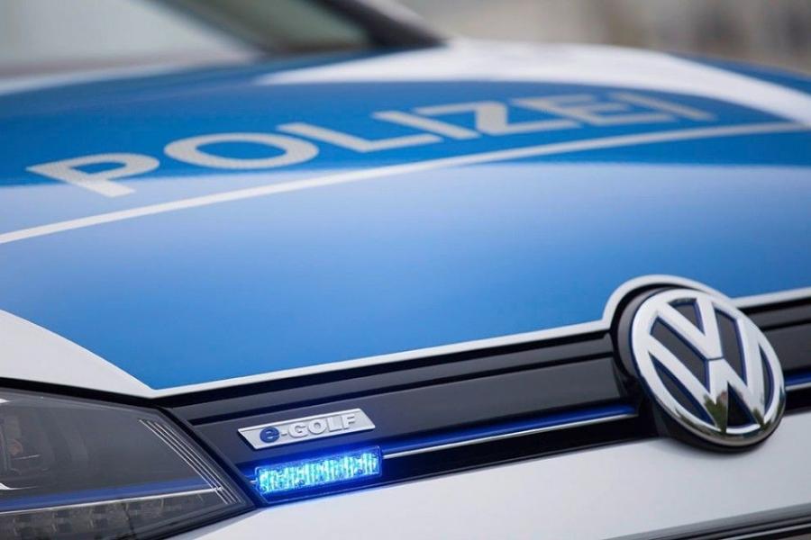 VW Golf Police