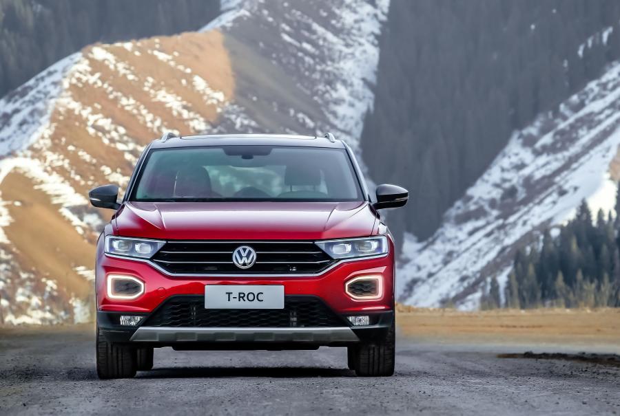 Roc 4. Volkswagen t-Roc интерьер. FAW Roc. FAW VW-TT-Roc.