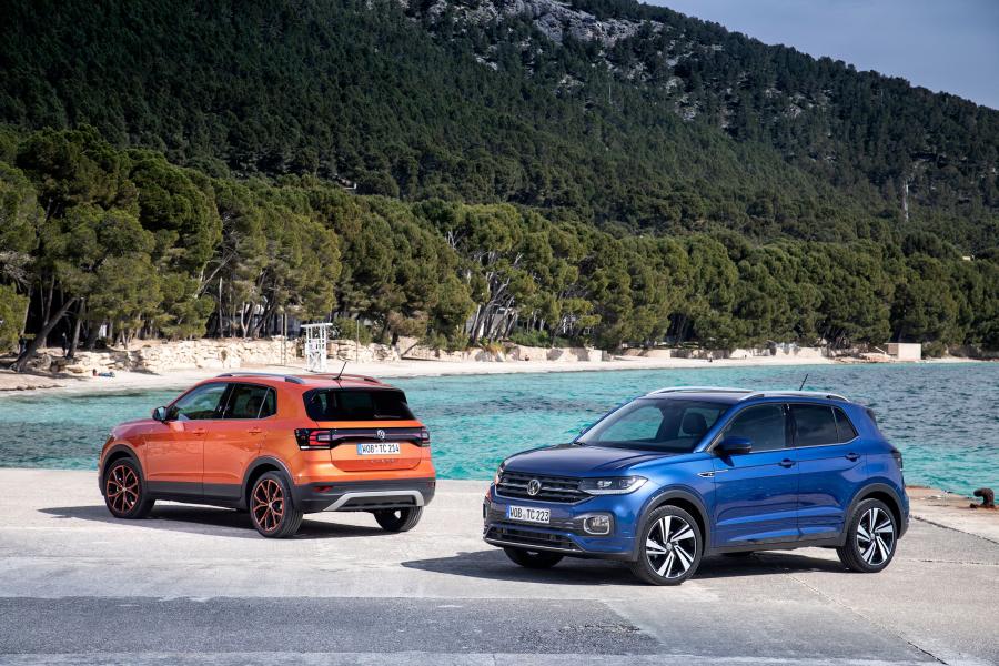 Volkswagen Cross Blue