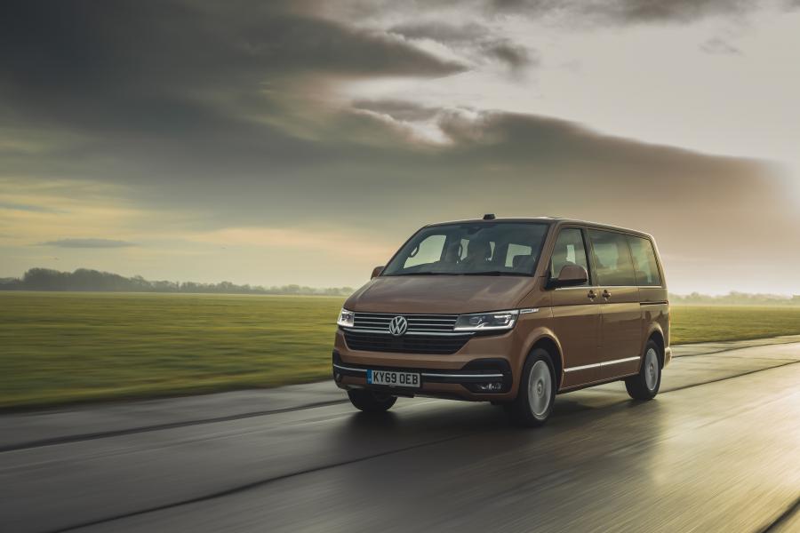 Volkswagen t6 Каравелла