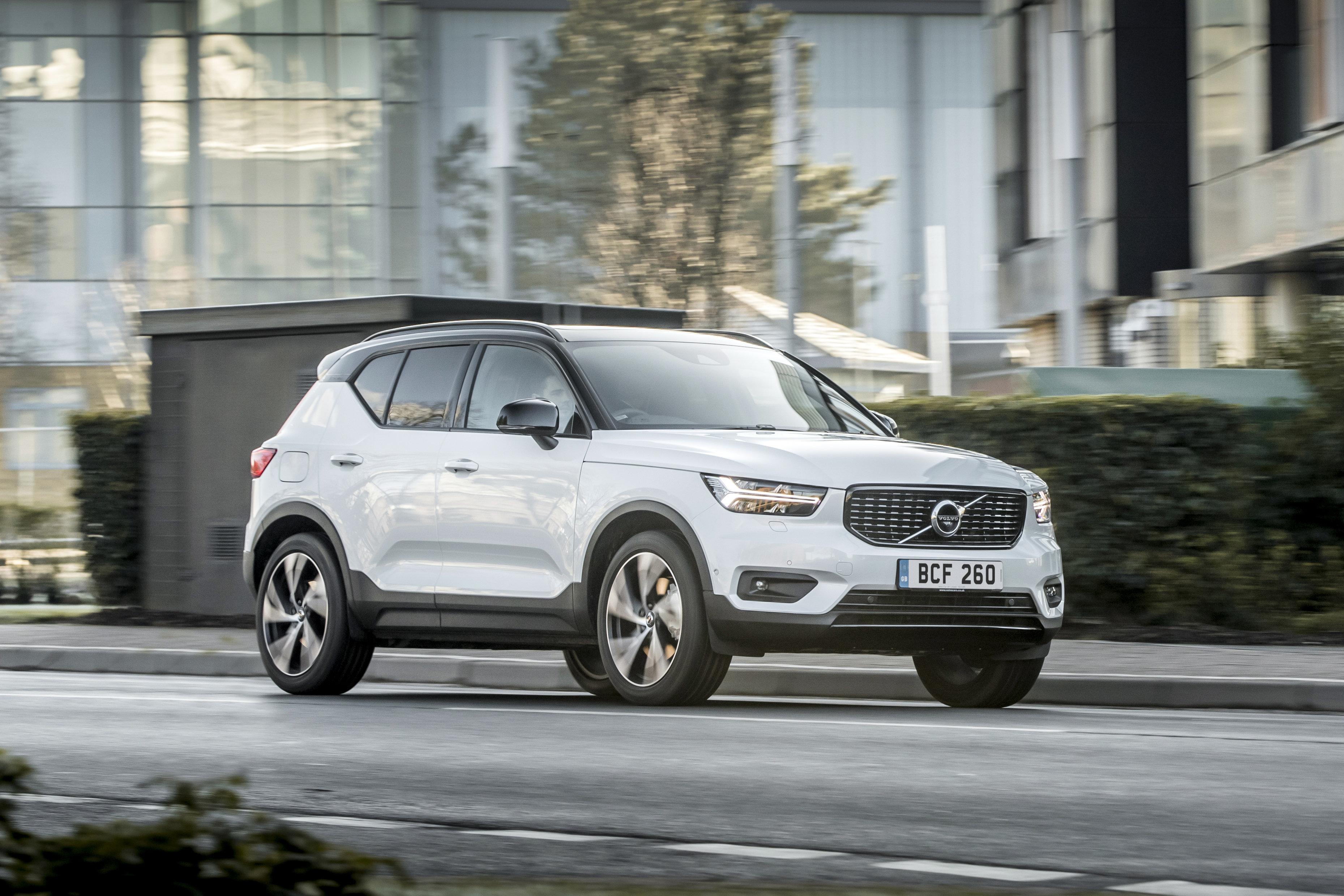 Volvo XC40 T5 Plug-in Hybrid R-Design 2020 года выпуска для рынка ...