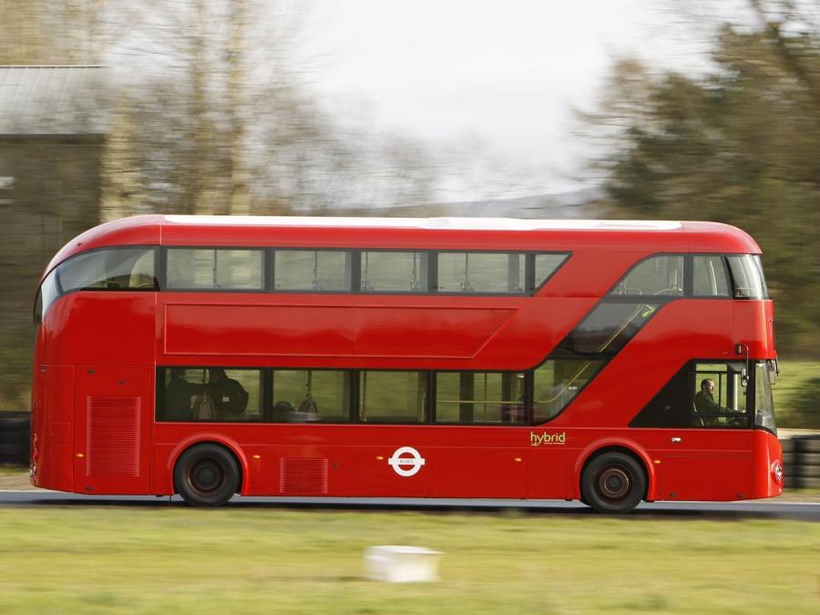 Автобус New Routemaster салон