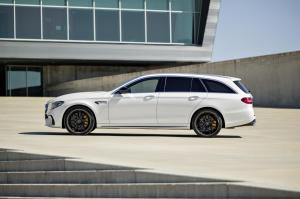 2017 Mercedes-AMG E63 S 4Matic+ Estate (WW)